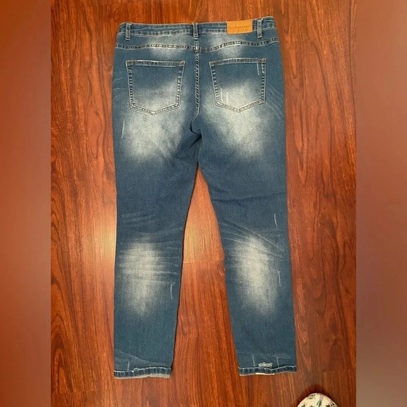 JUNAROSE Slim Stretch Blue Denim Jean Distressed Sz 16 - Picture 5 of 6